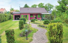  Holiday home Nowe Warpno Wiejska  Нове-Варпно